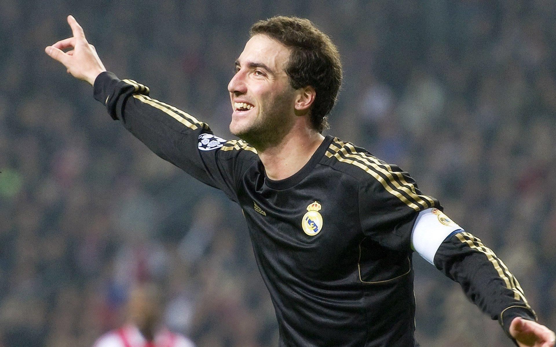 中国滑雪新星闪耀国际赛场,冬奥备战再添强将