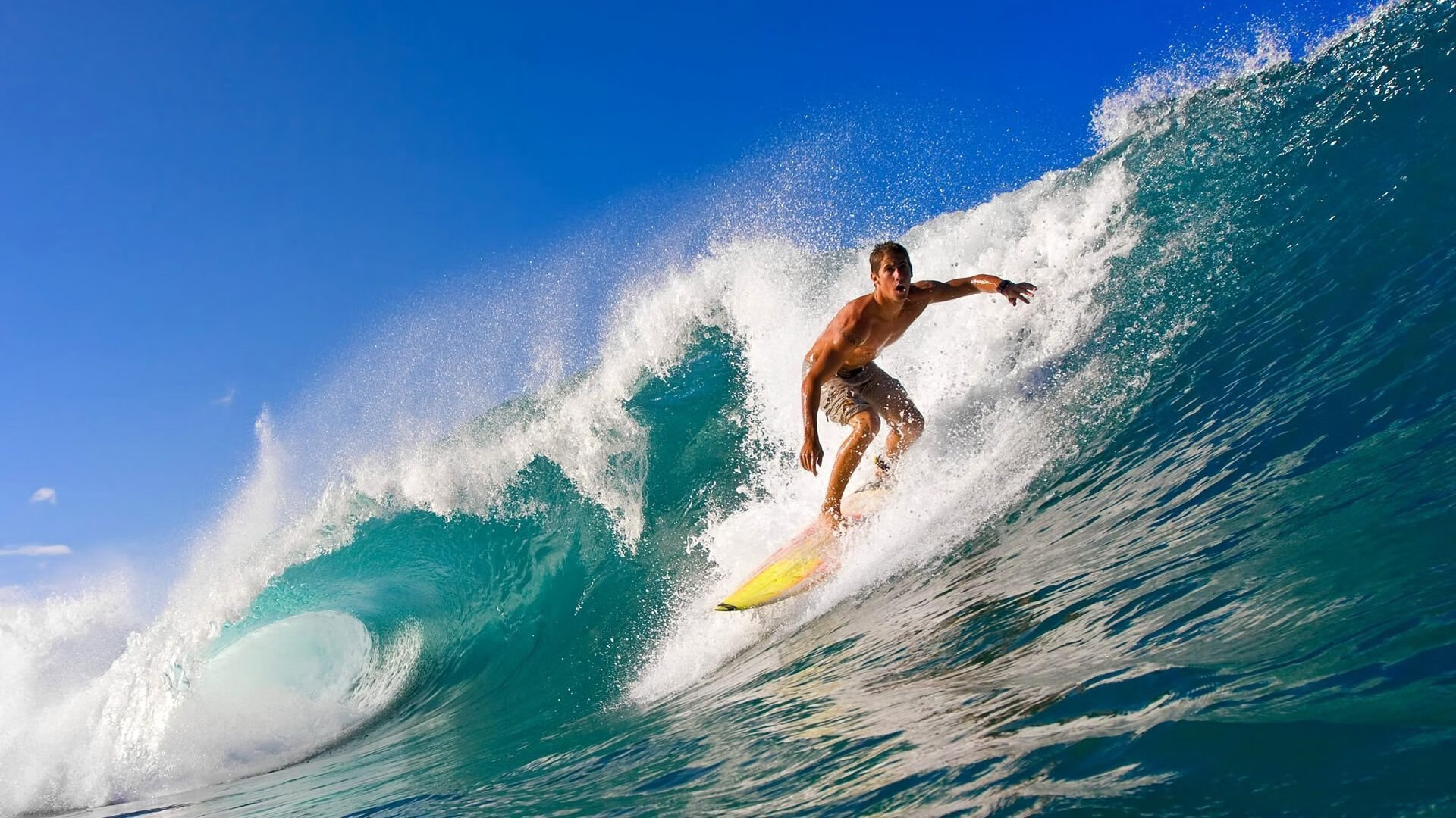 中国花样滑冰新星闪耀国际赛场，双人滑组合斩获大奖赛金牌